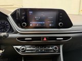 Used 2020 Hyundai Sonata SE w/ Preferred Accessory Package image 2