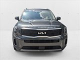 Used 2022 Kia Telluride EX w/ EX Premium Package image 2