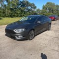 Used 2017 Ford Fusion SE w/ Fusion SE Technology Package image 3
