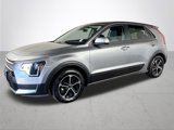 Used 2023 Kia Niro LX image 2