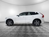 Used 2022 Volvo XC60 B5 Inscription image 2