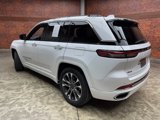 Used 2022 Jeep Grand Cherokee Overland image 3