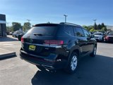 Used 2021 Volkswagen Atlas SE image 2