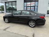 Used 2016 Hyundai Sonata SE image 4