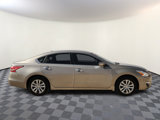 Used 2015 Nissan Altima 2.5 S w/ Display Audio Package image 5