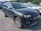 Used 2015 Jeep Grand Cherokee Limited w/ Luxury Group II image 3