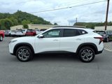 New 2025 Chevrolet Trax LT w/ LT Convenience Package image 2