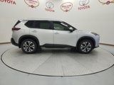 Used 2023 Nissan Rogue SV image 3