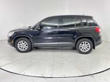 Used 2011 Volkswagen Tiguan S image 2
