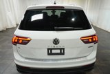 Certified 2022 Volkswagen Tiguan SE w/ Panoramic Sunroof Package image 4