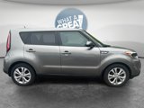 Used 2015 Kia Soul + image 2