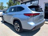 Used 2020 Toyota Highlander XLE image 2