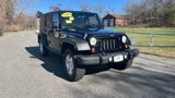 Used 2009 Jeep Wrangler Unlimited Rubicon w/ Dual Top Group image 2
