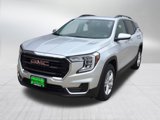 Used 2022 GMC Terrain SLE w/ Driver Convenience Package image 2