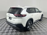 Used 2023 Nissan Rogue SL image 2