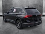 Used 2020 Volkswagen Tiguan SE image 3