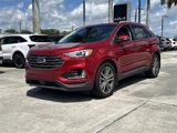 Used 2020 Ford Edge Titanium image 2