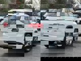 Used 2018 Volkswagen Atlas SE w/ R-Line Package image 3