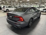 Used 2021 Volvo S60 T6 R-Design image 4