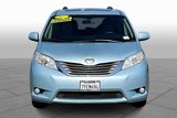 Used 2017 Toyota Sienna XLE image 3