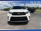 Used 2017 Toyota Highlander SE image 2