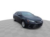 Used 2016 Toyota Camry LE image 2