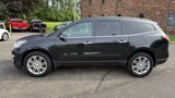Used 2015 Chevrolet Traverse LT w/ Style and Technology Package image 2