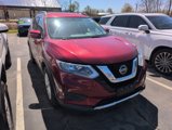 Used 2018 Nissan Rogue SV image 4