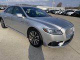 Used 2019 Lincoln Continental Premiere image 3