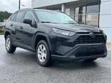 Used 2021 Toyota RAV4 LE image 5