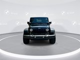 Used 2017 Jeep Wrangler Unlimited Rubicon w/ Connectivity Group image 3