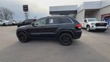 Used 2018 Jeep Grand Cherokee Laredo image 5