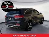 Used 2017 Kia Sorento EX image 3