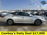 Used 2023 Nissan Altima 2.5 SV image 3