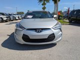 Used 2017 Hyundai Veloster Value Edition image 2