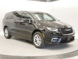 New 2025 Chrysler Pacifica Select image 2