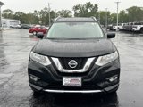 Used 2017 Nissan Rogue SL image 2