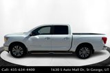 Used 2018 Nissan Titan SL image 2