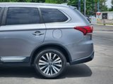 Used 2019 Mitsubishi Outlander SEL image 3