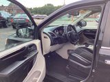 Used 2016 Chrysler Town & Country Limited w/ Trailer Tow Group image 6