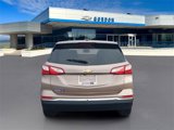 Used 2018 Chevrolet Equinox LT image 4