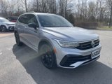 Used 2022 Volkswagen Tiguan SE R-Line image 5