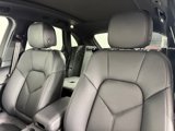 Certified 2025 Porsche Macan image 5