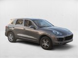 Used 2016 Porsche Cayenne image 3
