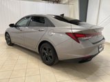Used 2023 Hyundai Elantra SEL w/ Preferred Accessory Package image 3