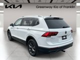 Used 2024 Volkswagen Tiguan SE image 5