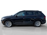 Used 2018 Volkswagen Tiguan S image 2