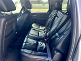 Used 2014 Chevrolet Suburban LT image 6
