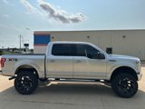 Used 2015 Ford F150 XLT image 4
