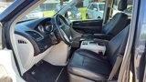 Used 2014 Chrysler Town & Country Touring image 2